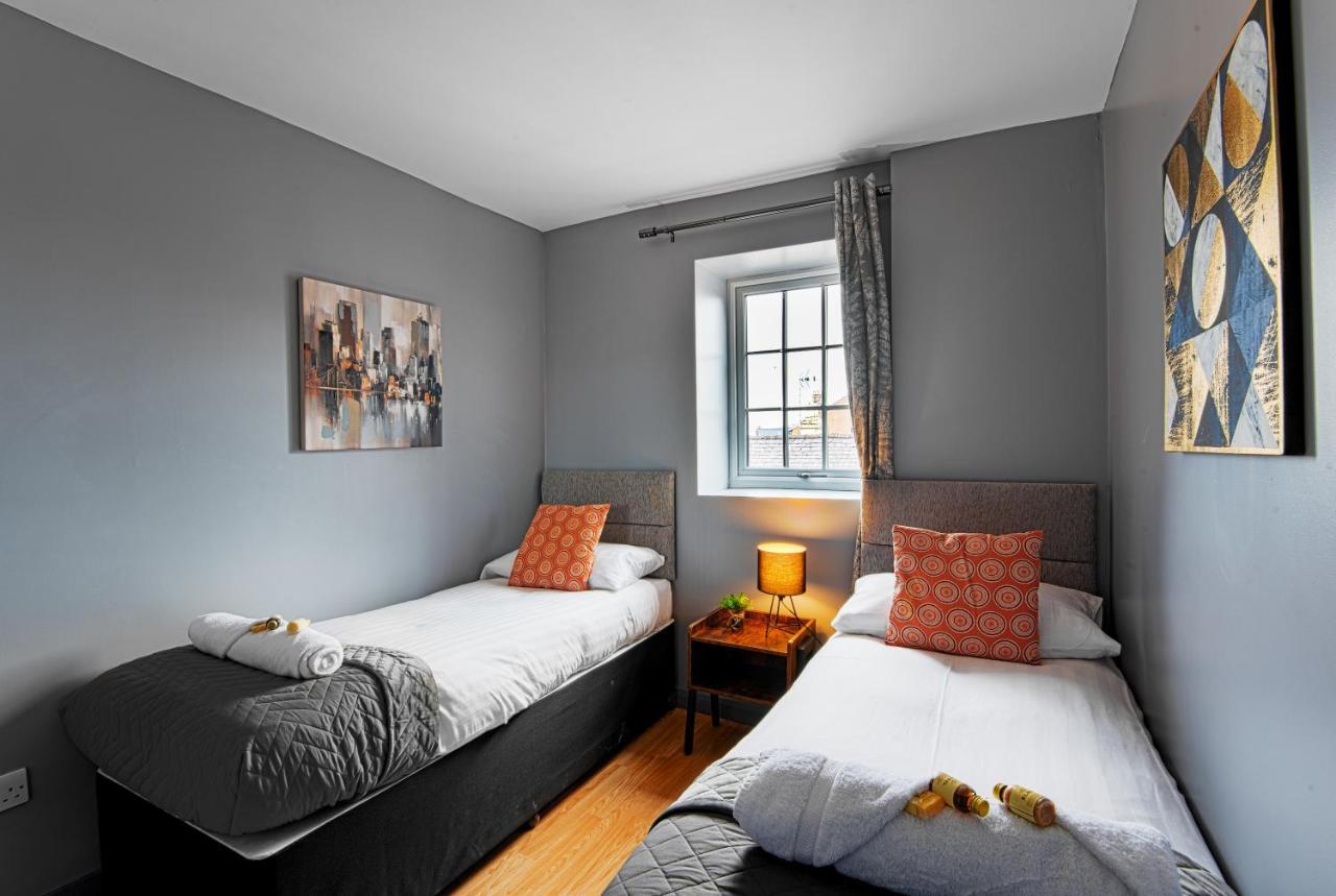 Apartament The Glyndwr - Berwyn House Wrexham Zewnętrze zdjęcie